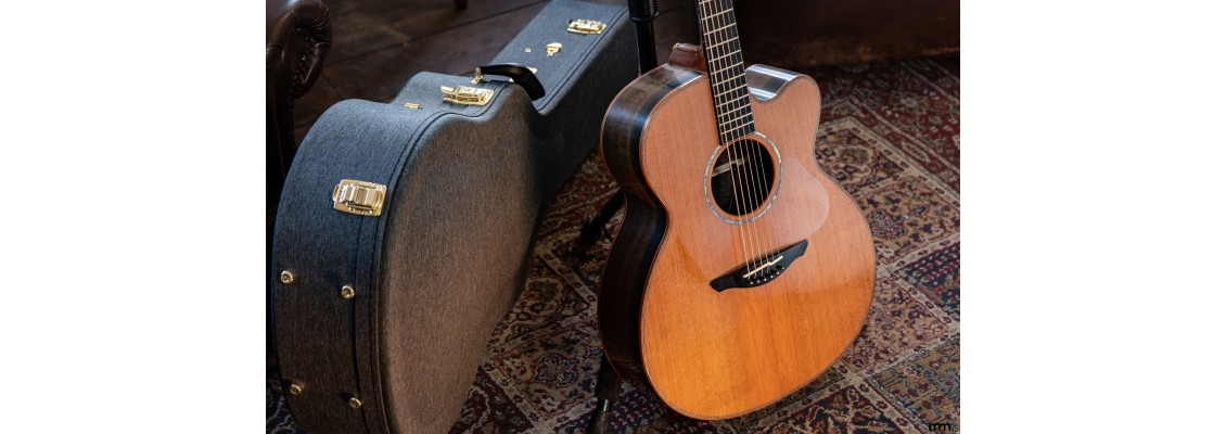 Avalon L590c Bog Oak/Cedar | Handcrafted in Northern Ireland